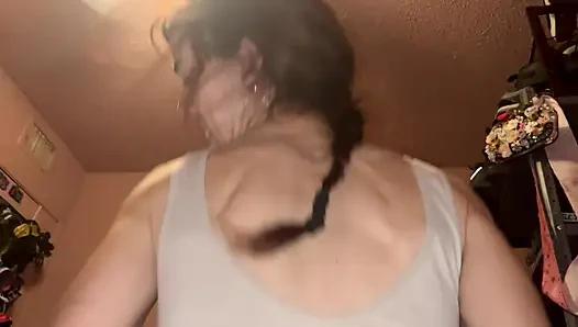 Beyaz Sıska Minyon Kovboy Kızına Ters Biniyor