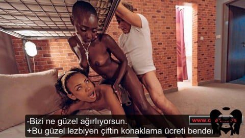 Çift Sahibiyle Otel İçin Ödememek İsteyen Lezbiyen Grup Parası Kurtarılıyor